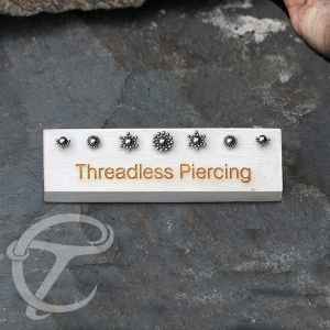 Displays Threadless Piercing Displays DC 024 E